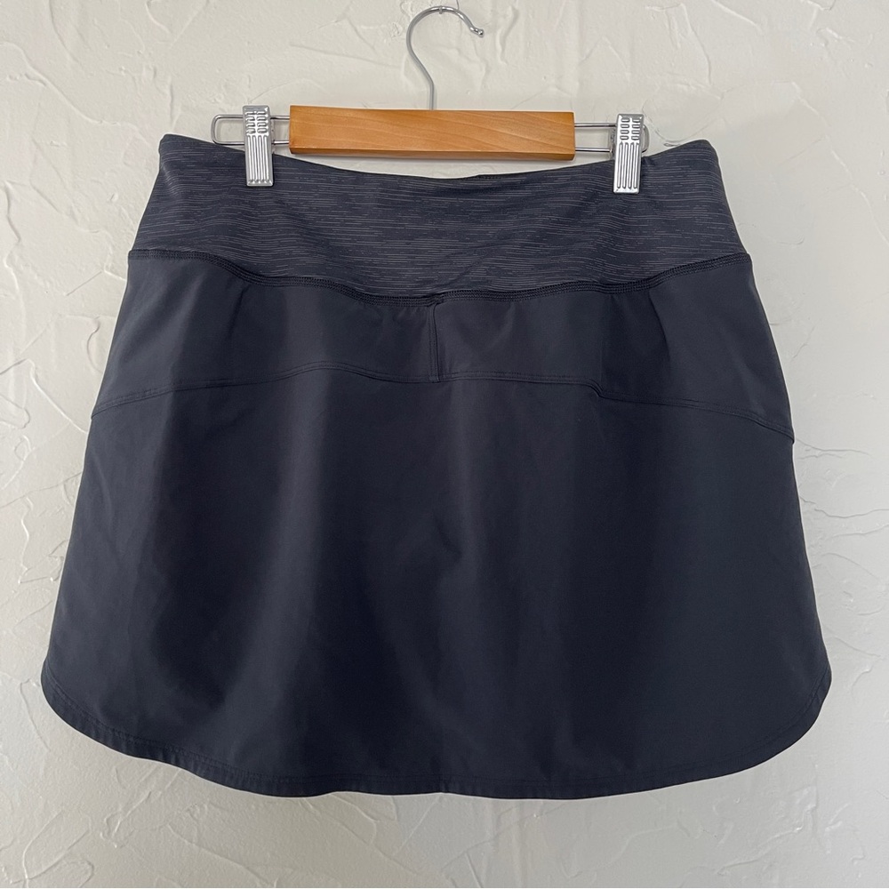 Outdoor Voices Women’s Skort. Size Medium. Tennis Golf Pickleball - Picture 3 of 5